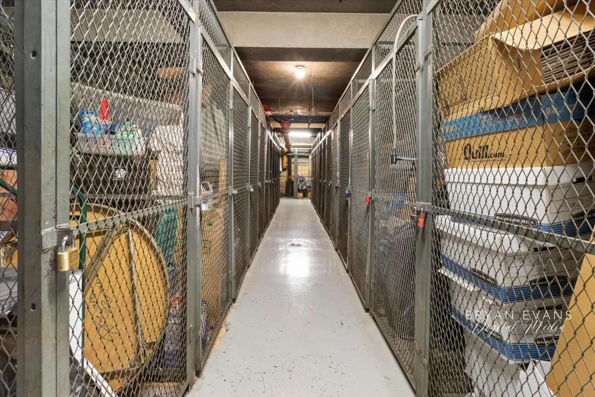 7337 S South Shore Drive 307 IL