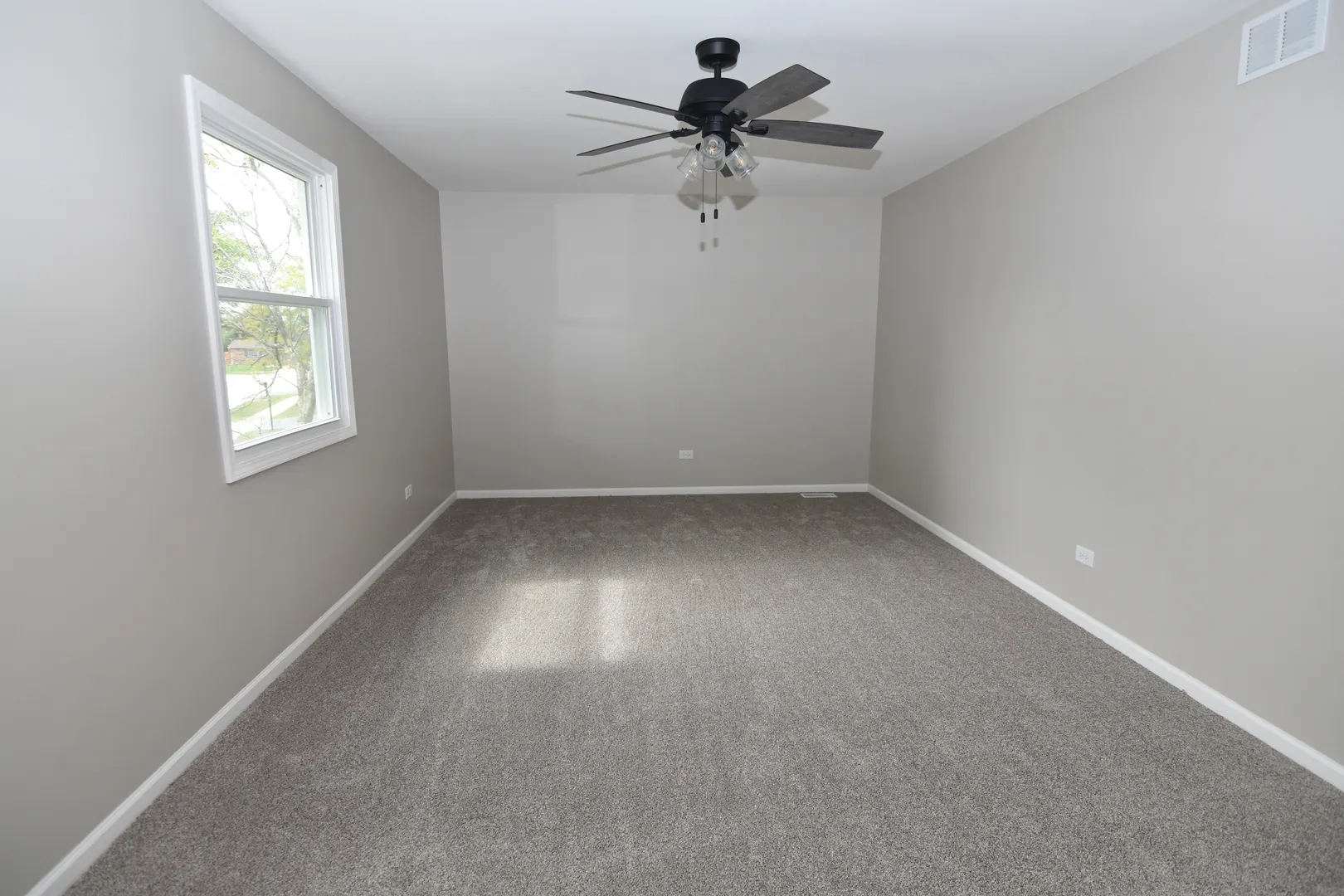 22119 Hillside Drive IL