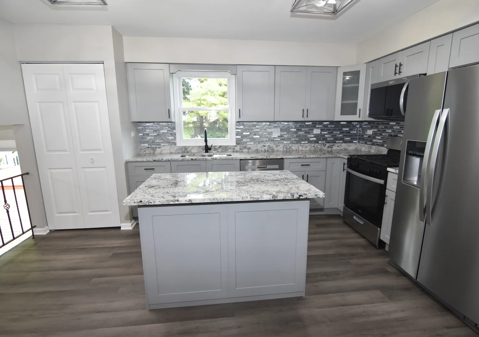 22119 Hillside Drive IL