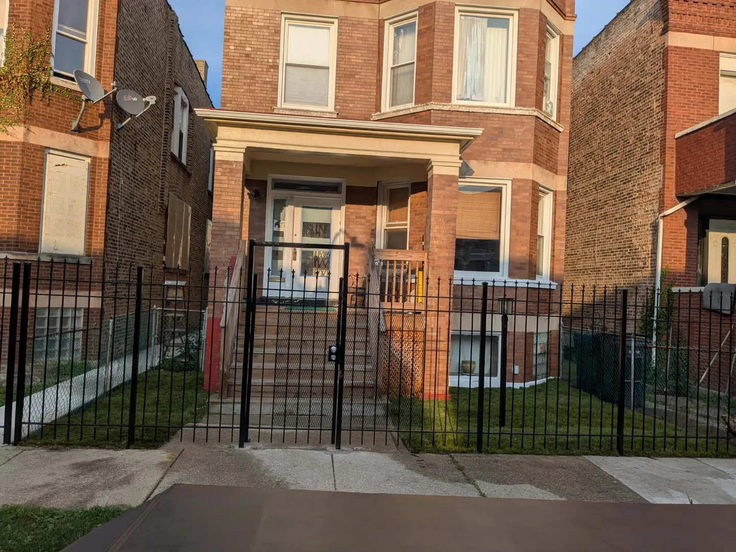 7125 S Cornell Avenue IL