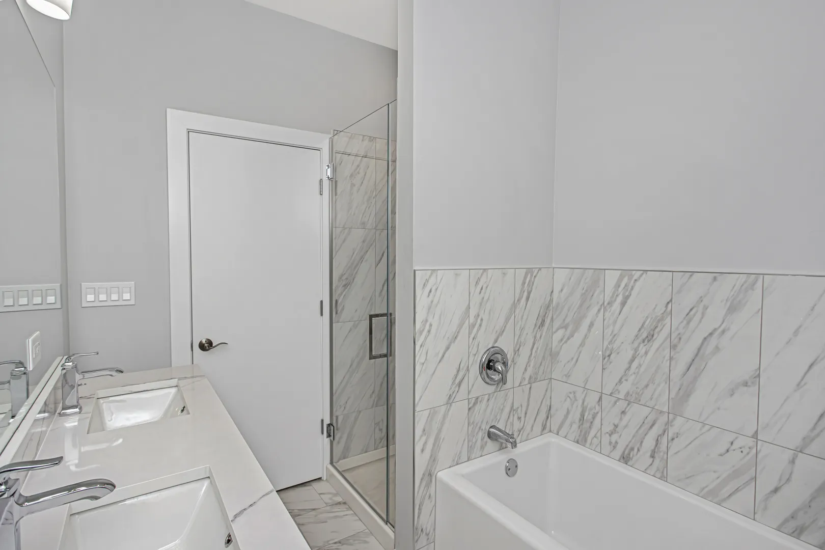 7239 S Exchange Avenue IL