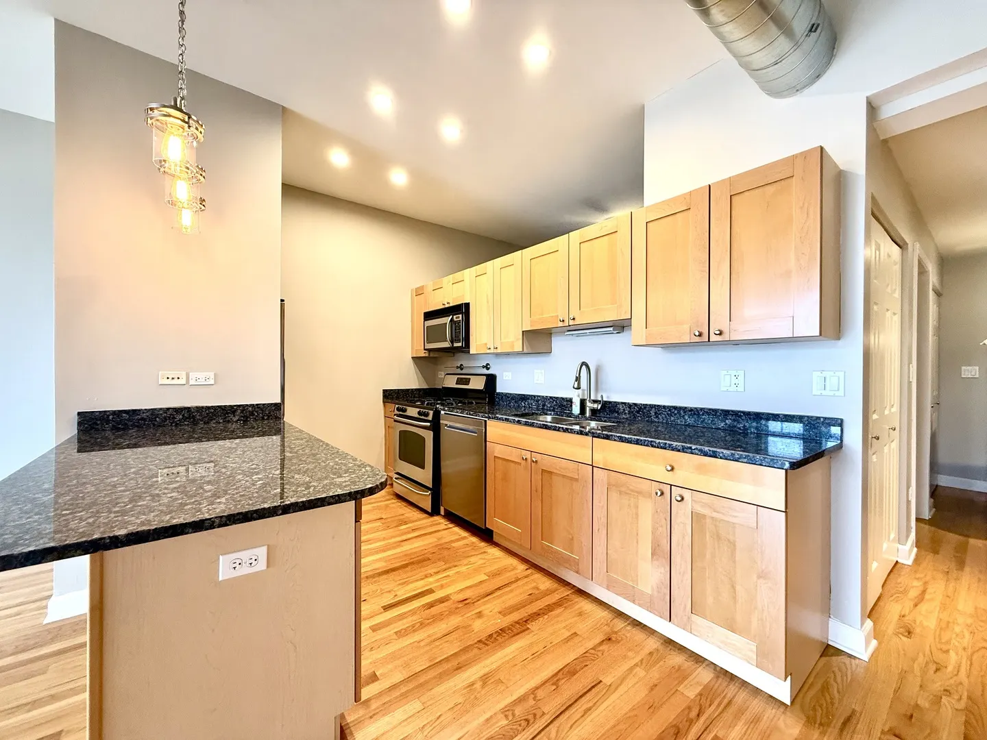 837 S Western Avenue 407 IL