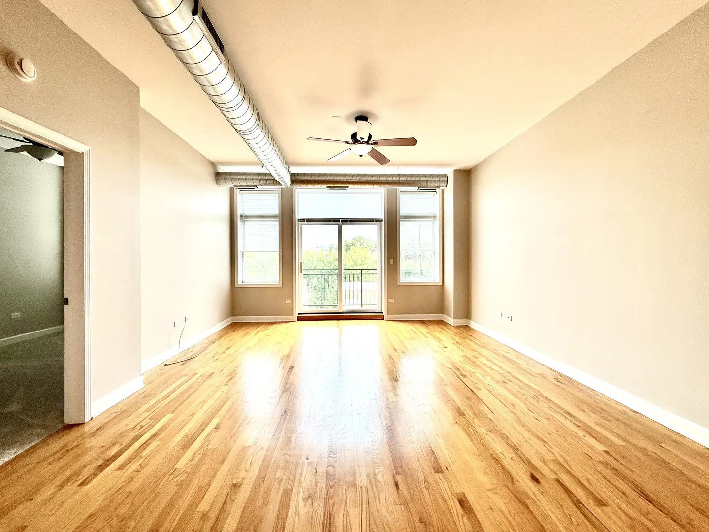837 S Western Avenue 407 IL