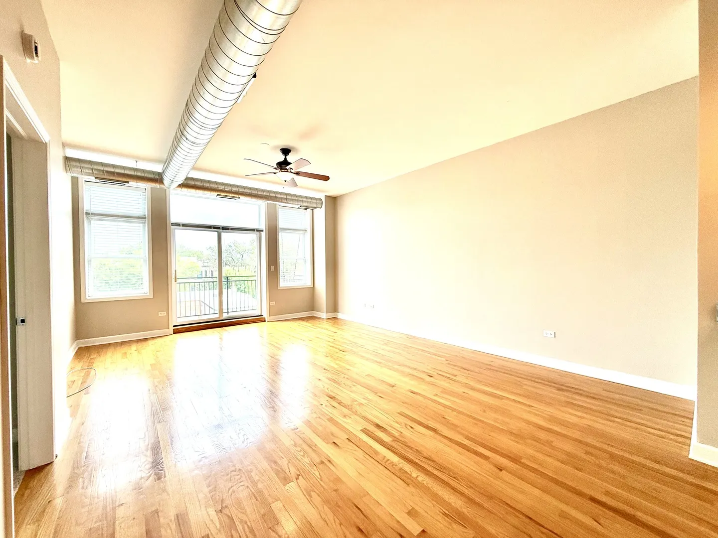 837 S Western Avenue 407 IL