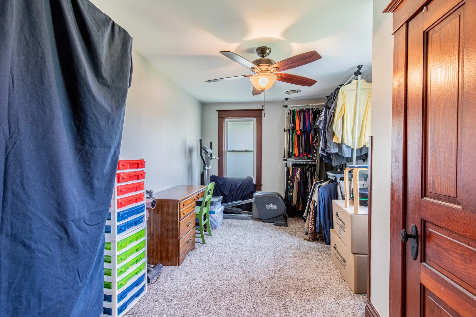 823 W Central Avenue IL