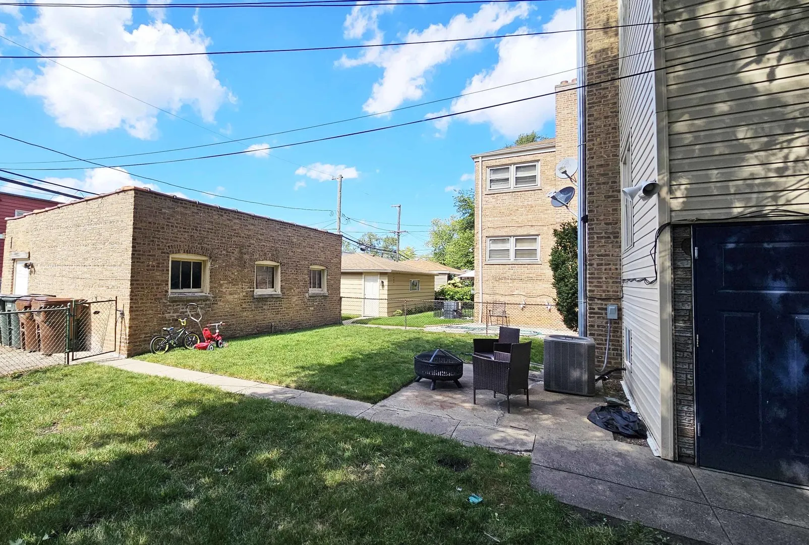 8922 Skokie Boulevard 2 IL