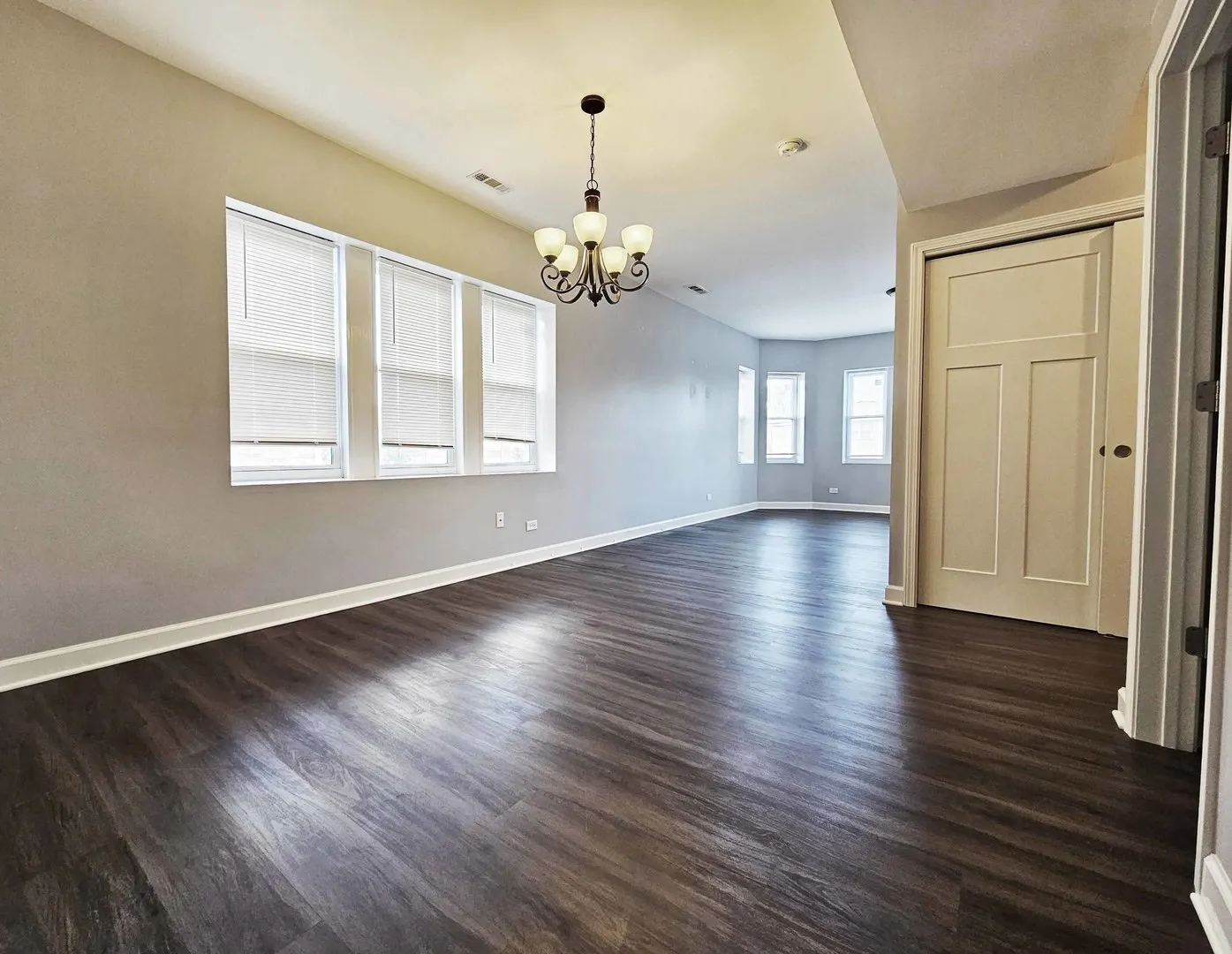 8922 Skokie Boulevard 2 IL