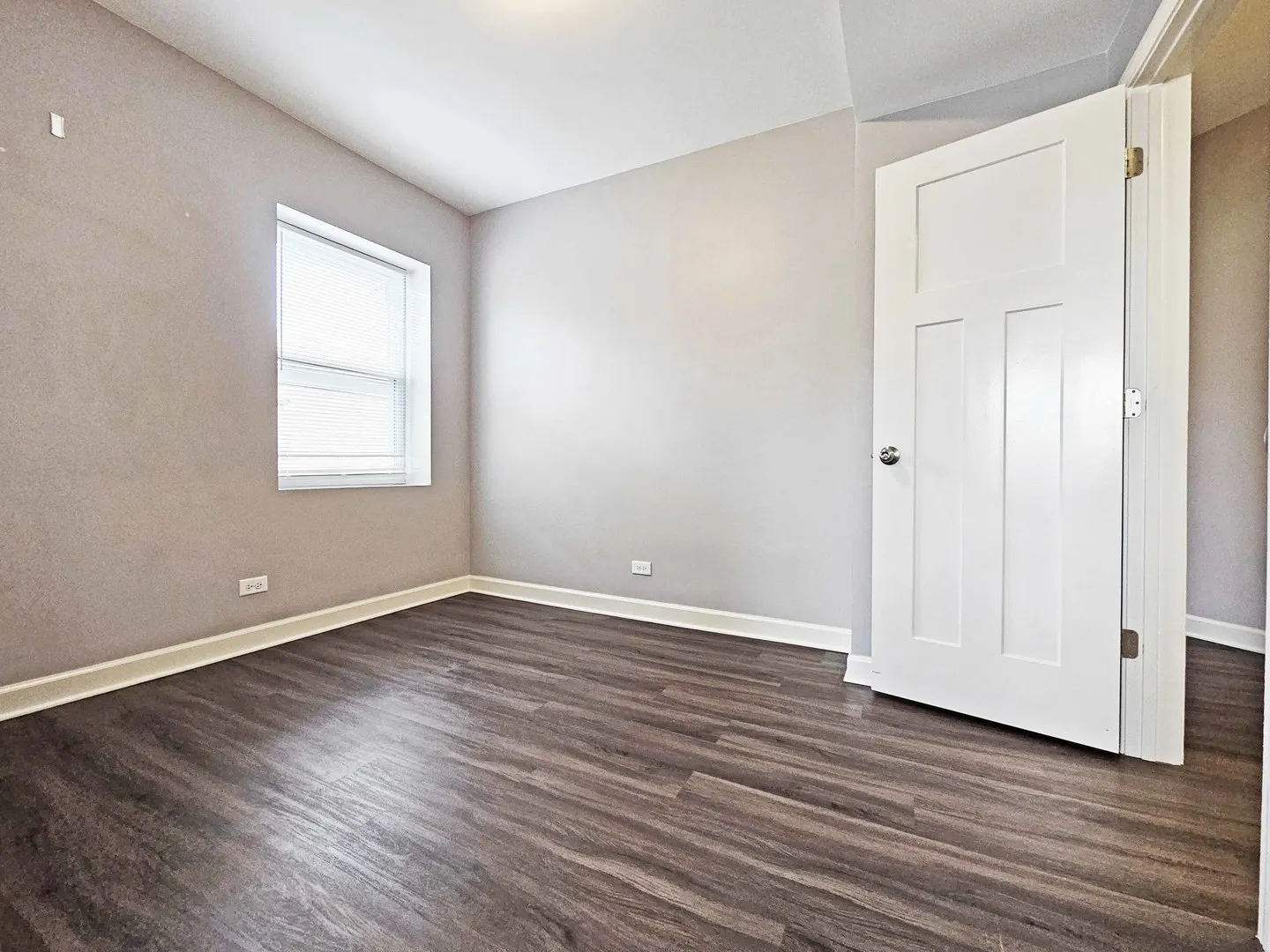 8922 Skokie Boulevard 2 IL