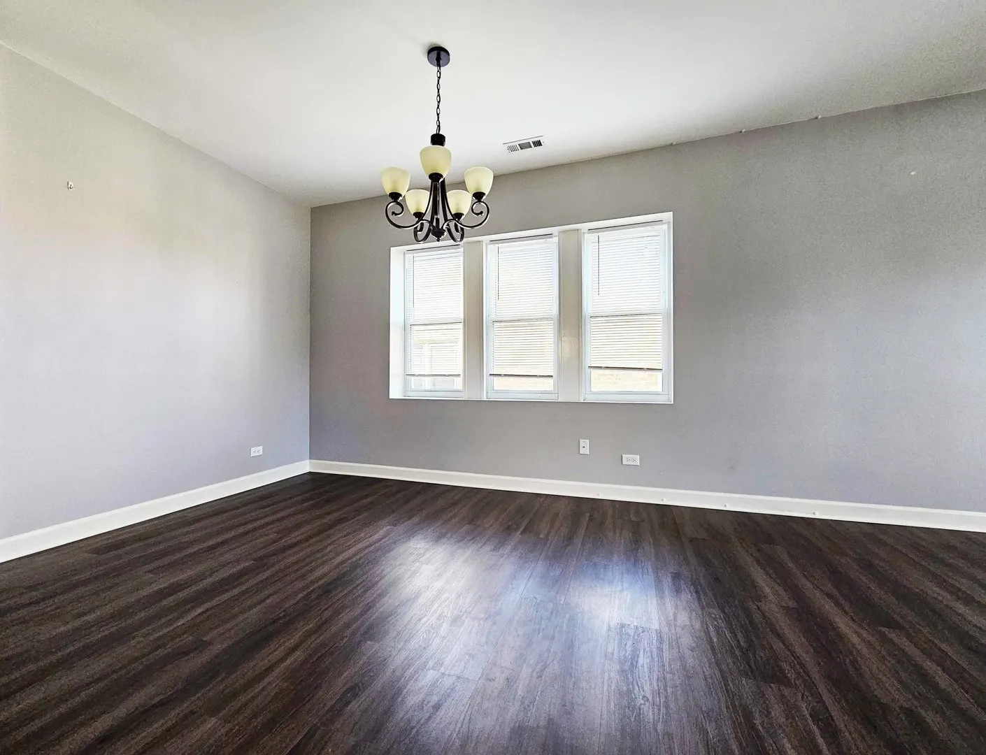 8922 Skokie Boulevard 2 IL