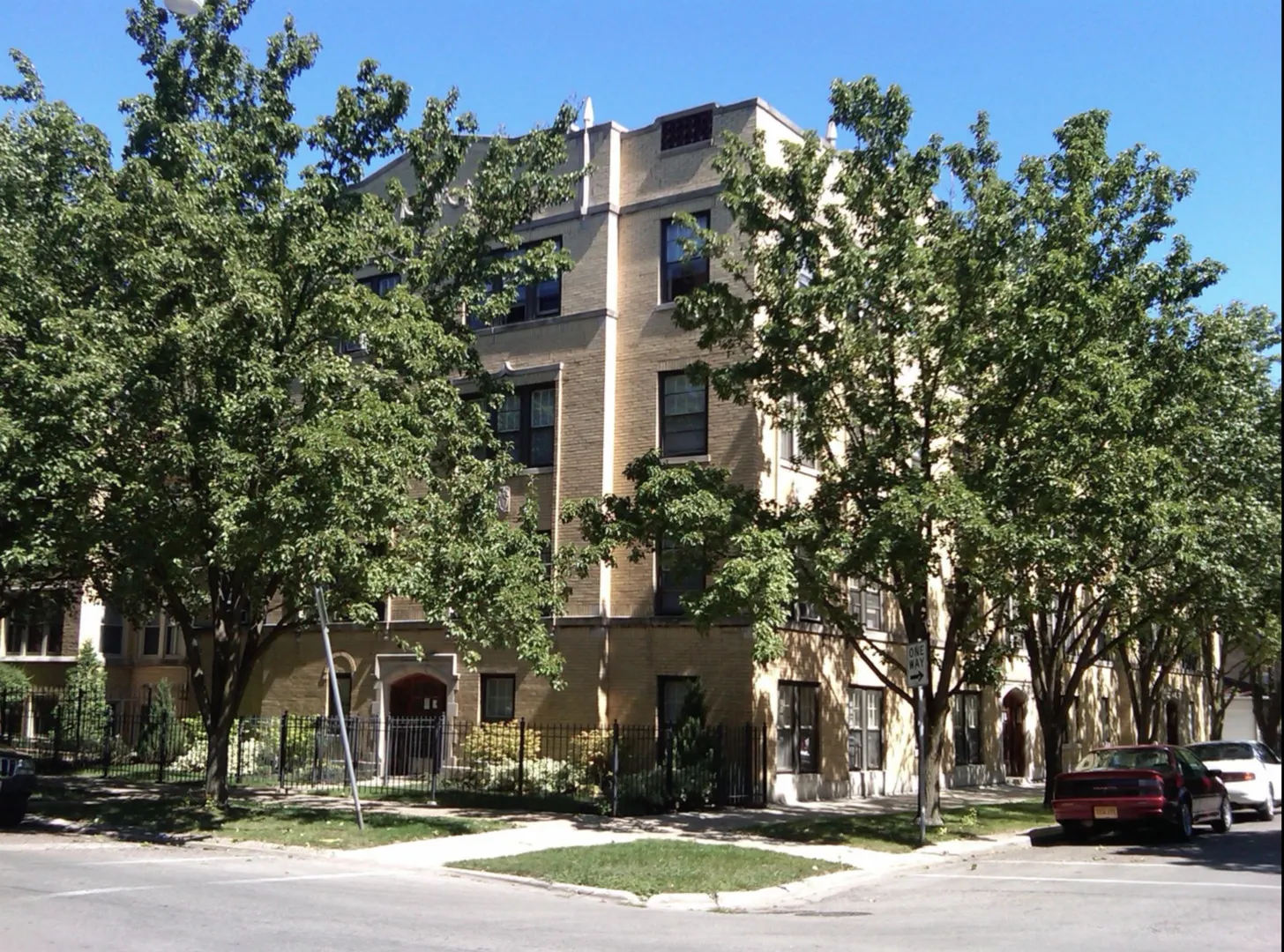 4301 N FRANCISCO Avenue 3 IL