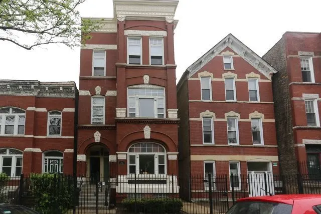 1741 W Huron Street 1F IL