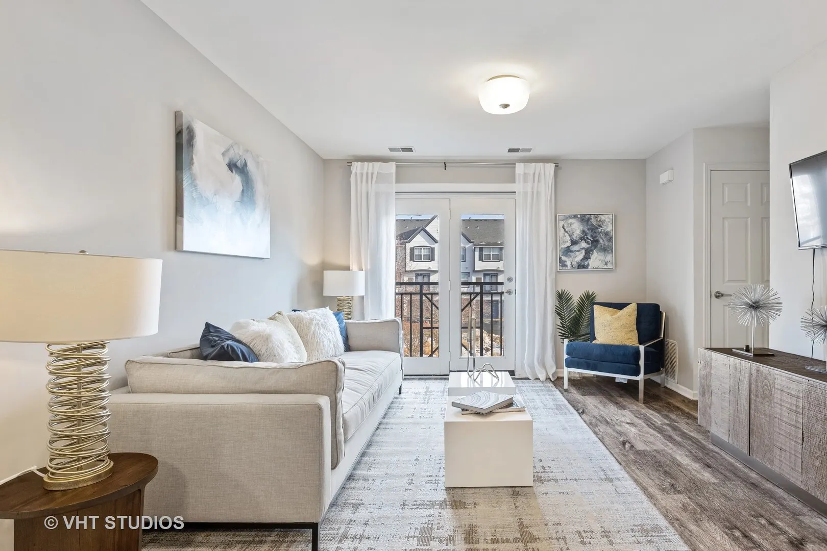 348 Schubert Court 348 IL