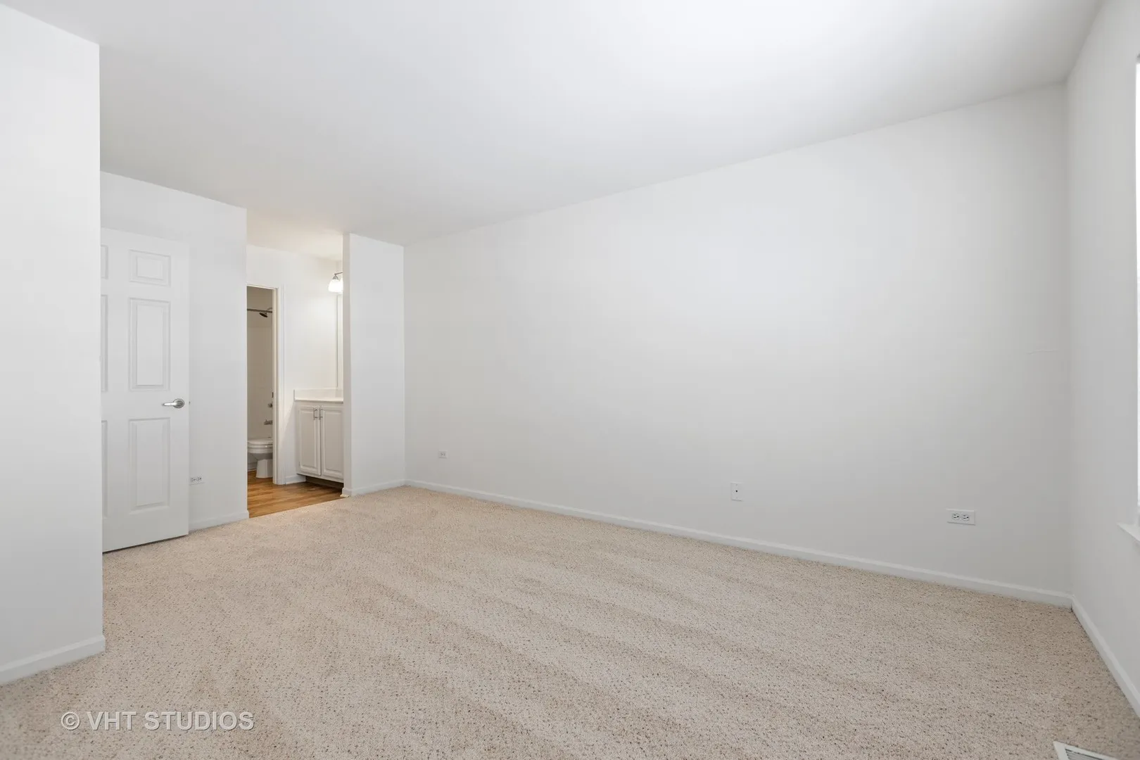 348 Schubert Court 348 IL