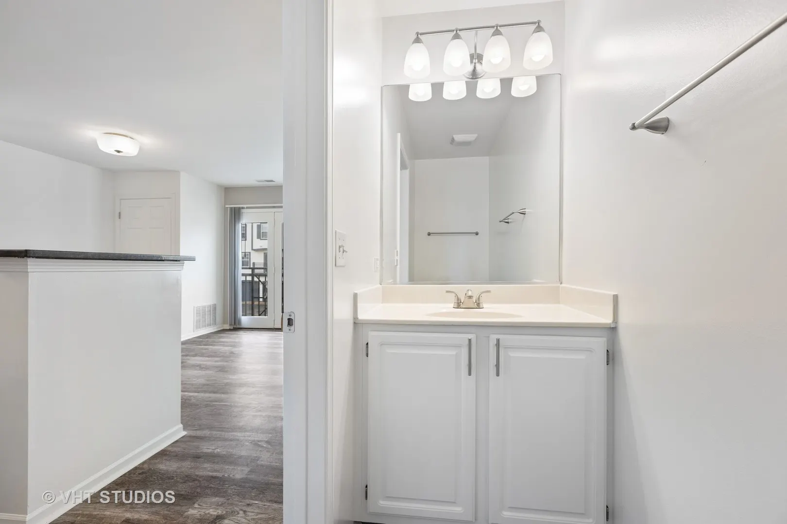 348 Schubert Court 348 IL