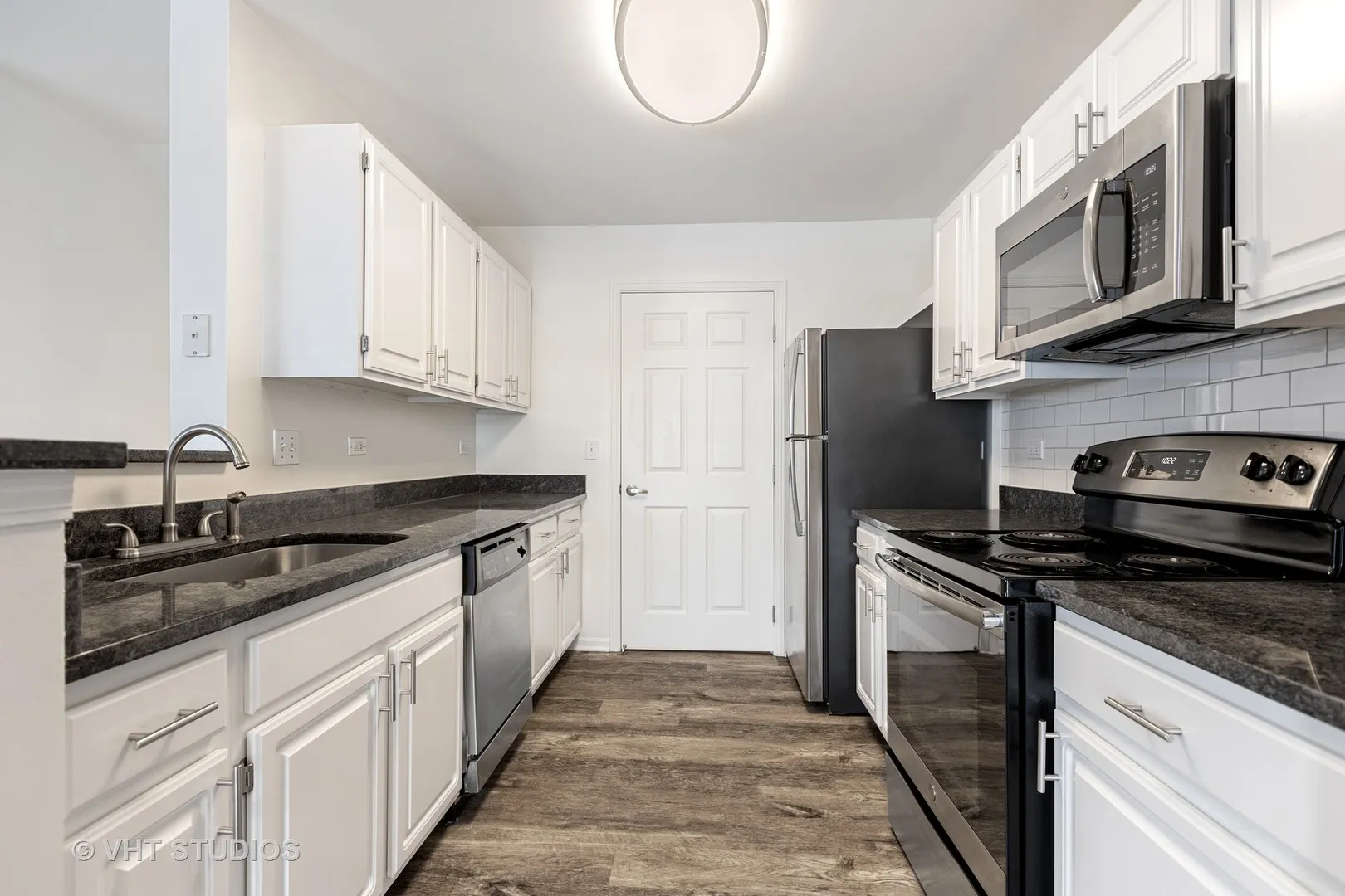 348 Schubert Court 348 IL