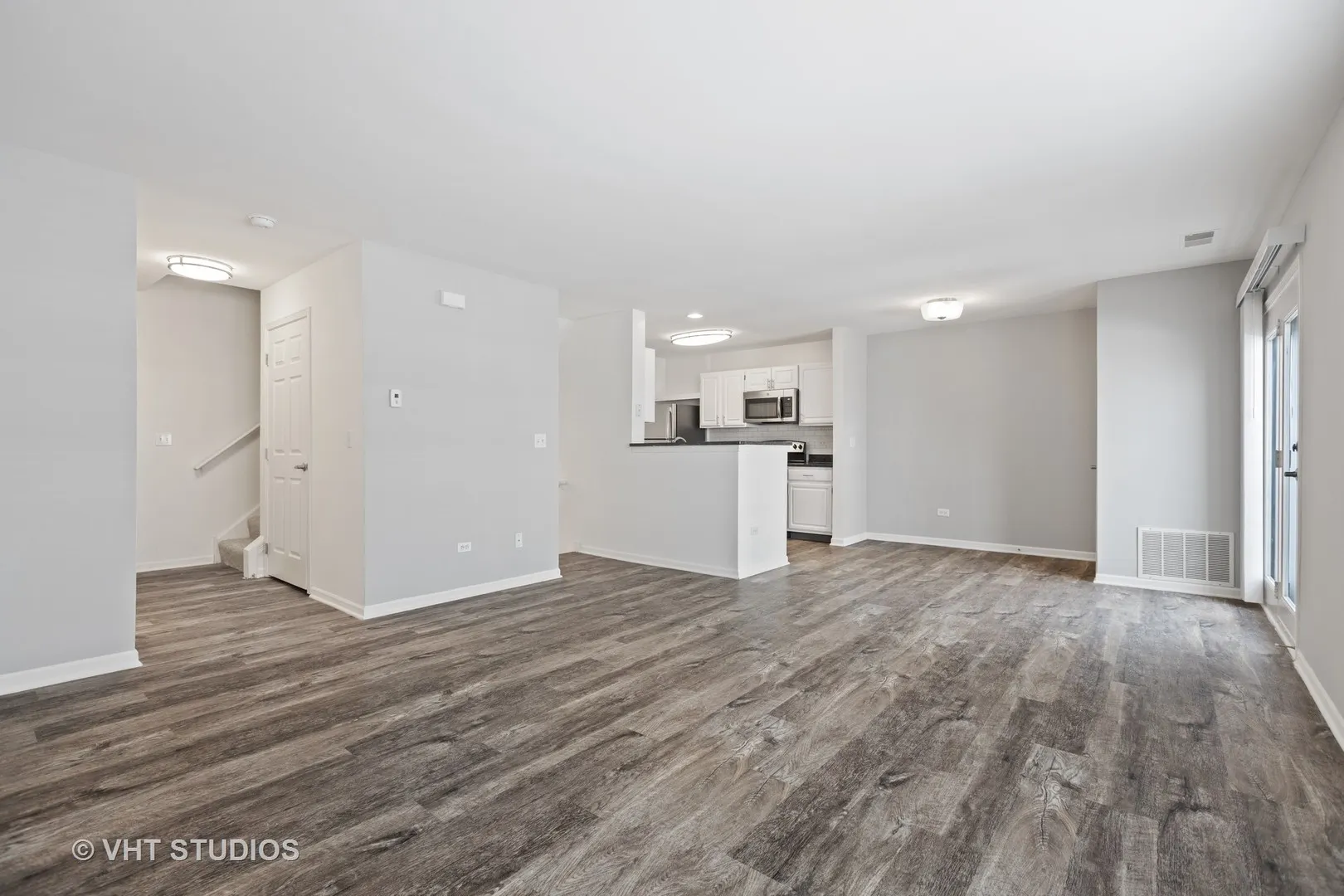 348 Schubert Court 348 IL