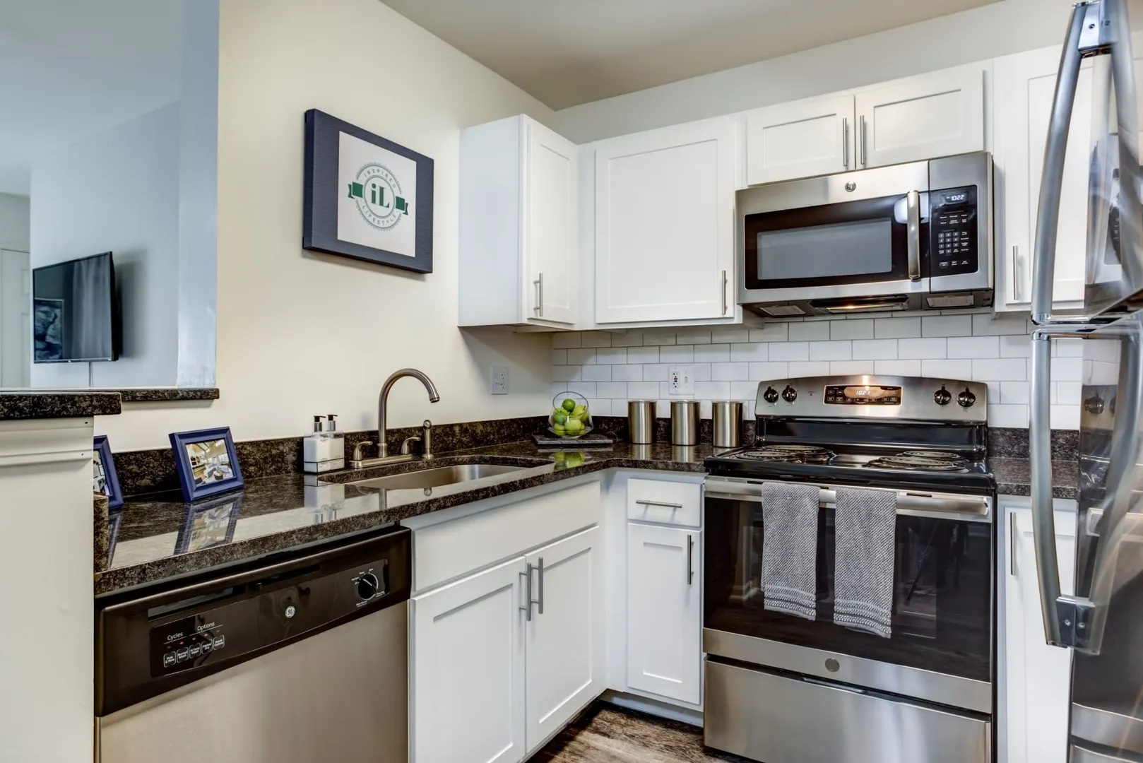 348 Schubert Court 348 IL