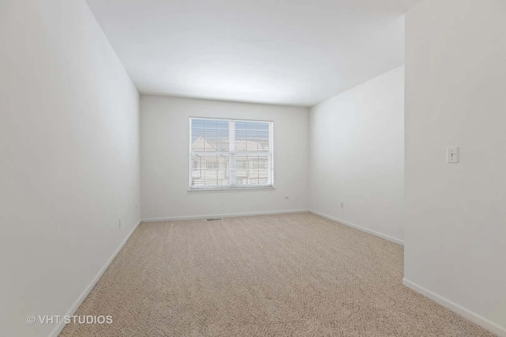 348 Schubert Court 348 IL
