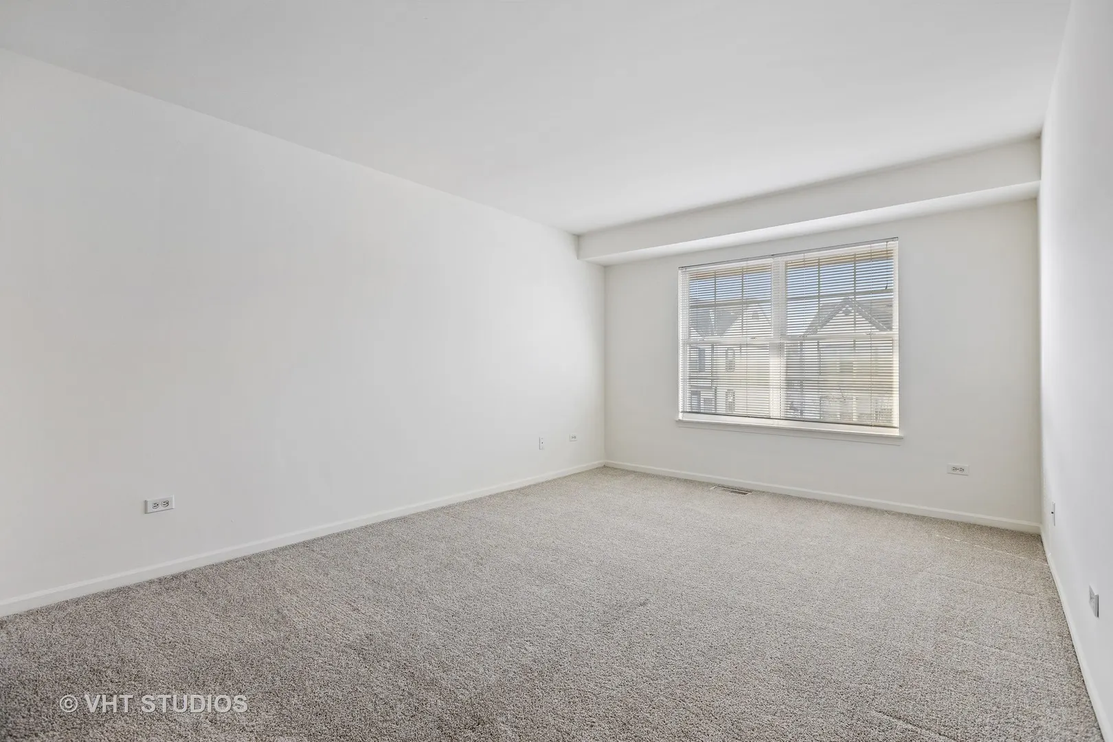 348 Schubert Court 348 IL