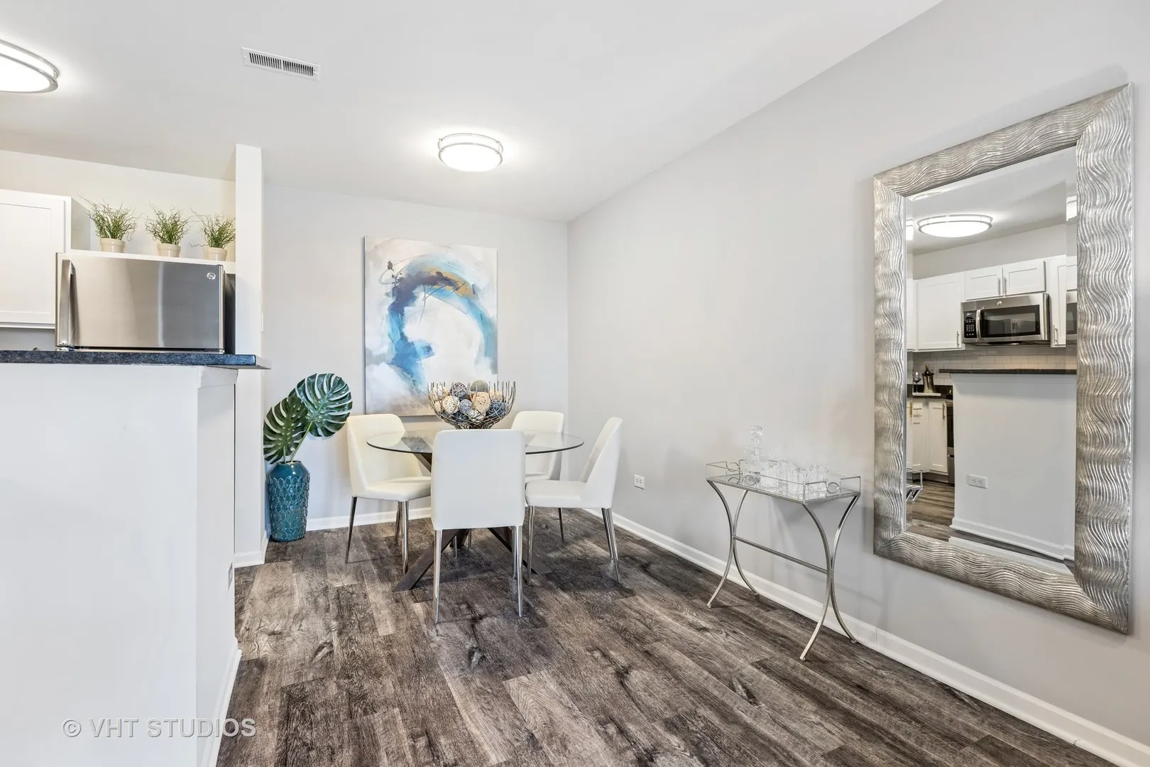 348 Schubert Court 348 IL
