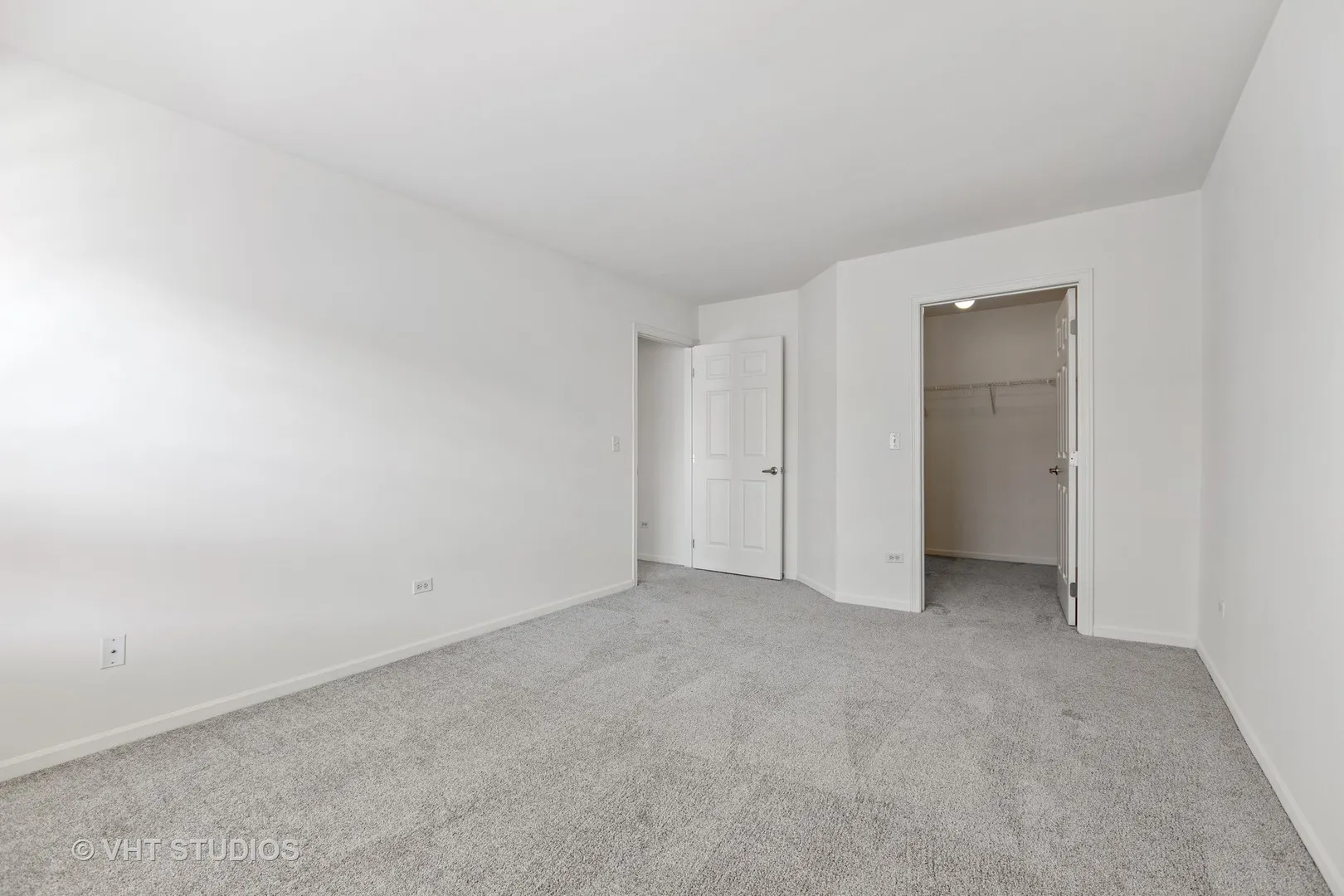 348 Schubert Court 348 IL