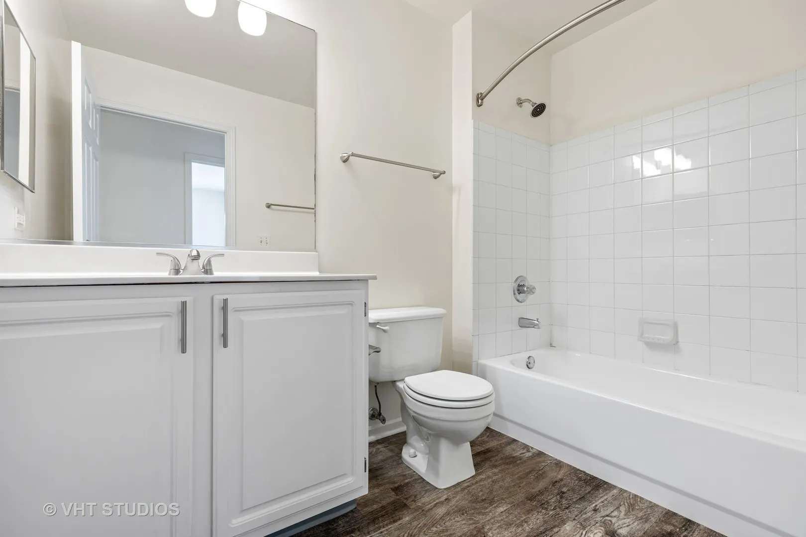 348 Schubert Court 348 IL