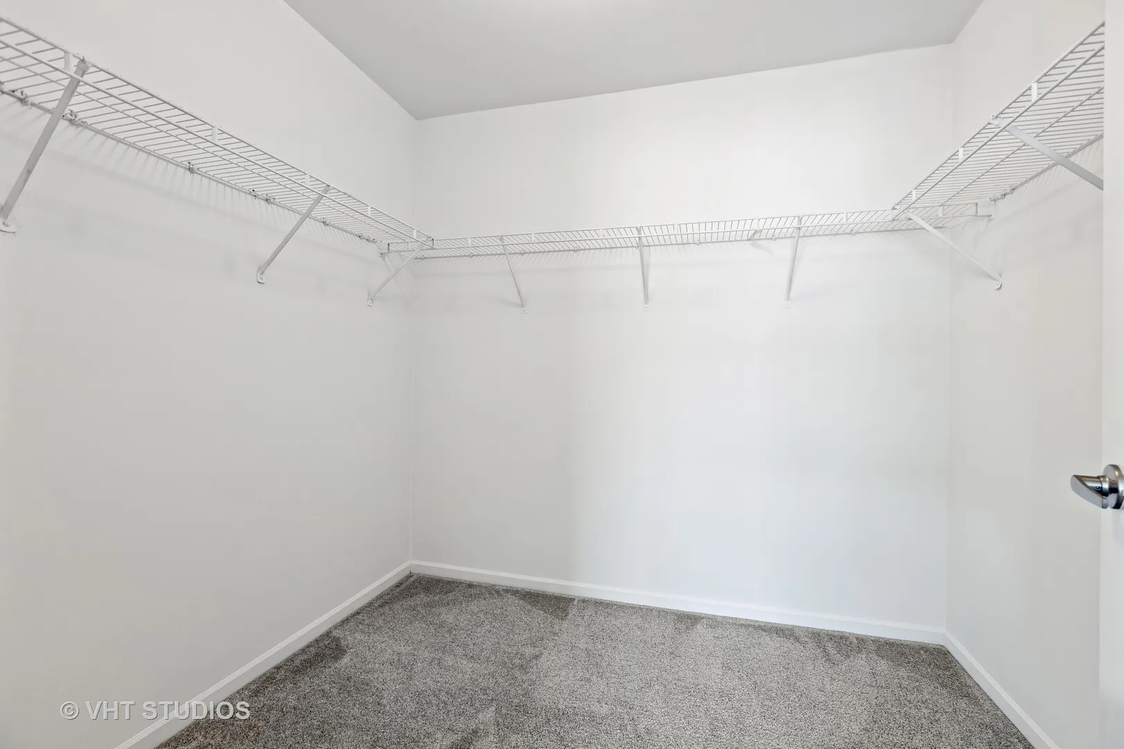 348 Schubert Court 348 IL