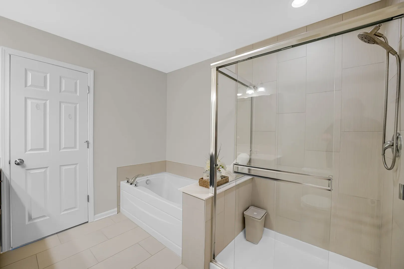 4184 Calder Lane IL