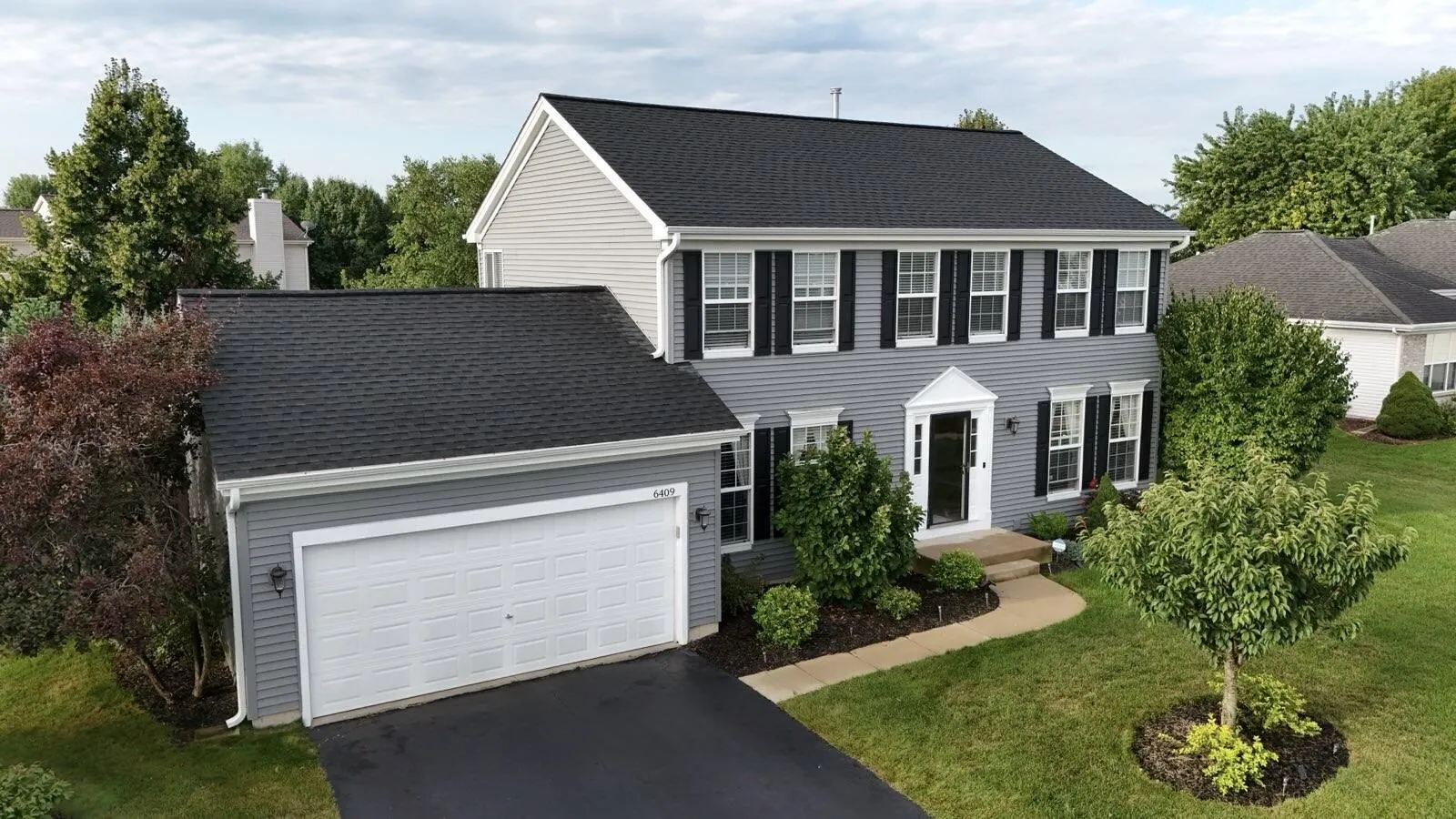 6409 Donegal Lane IL