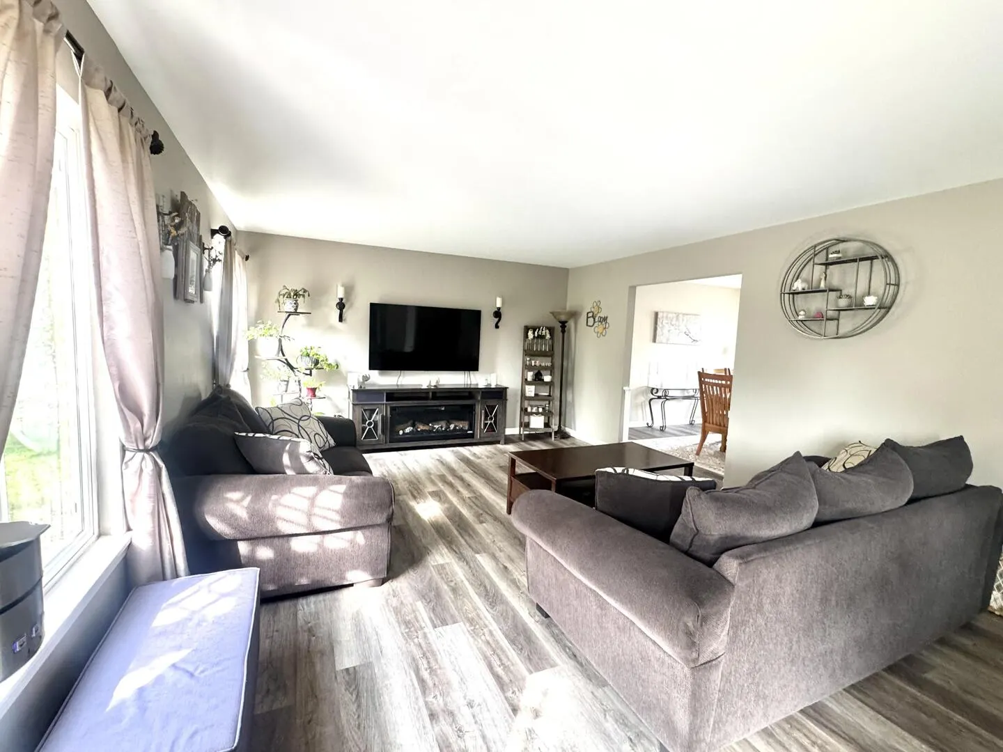 6409 Donegal Lane IL