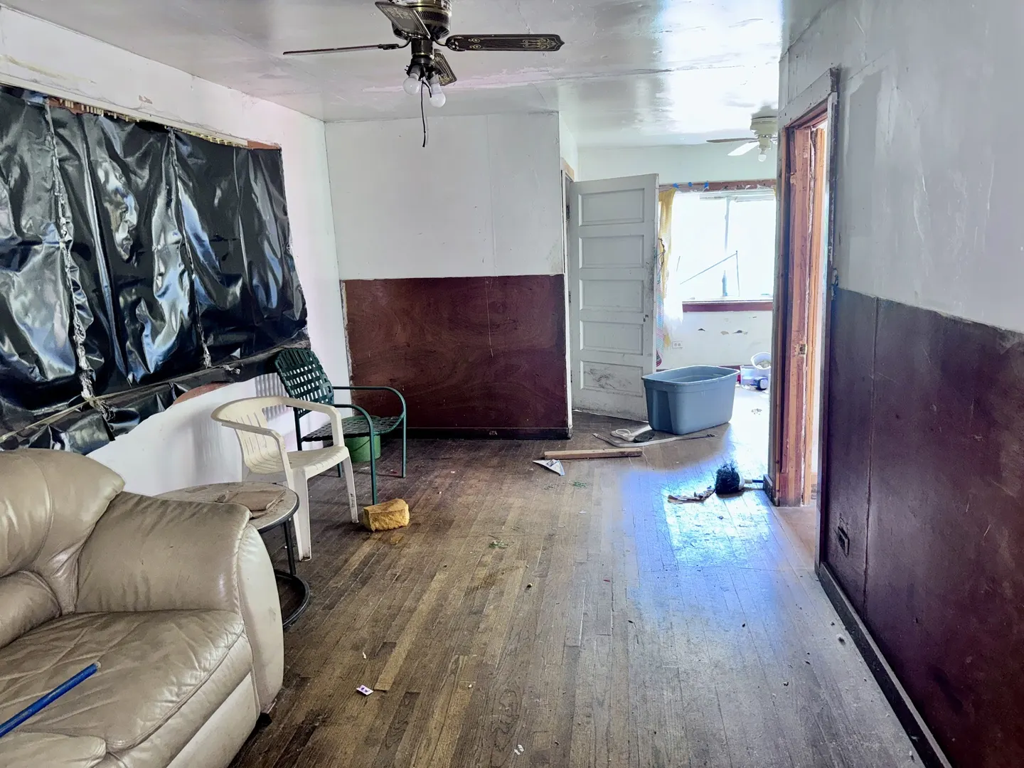 10540 S Lafayette Avenue IL