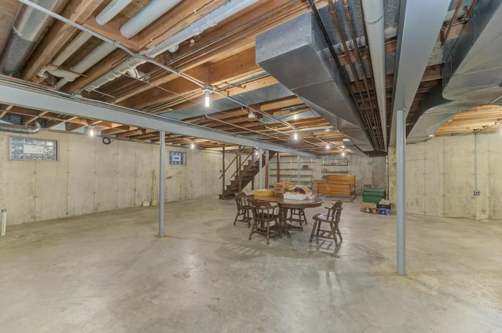 711 Koala Court IL