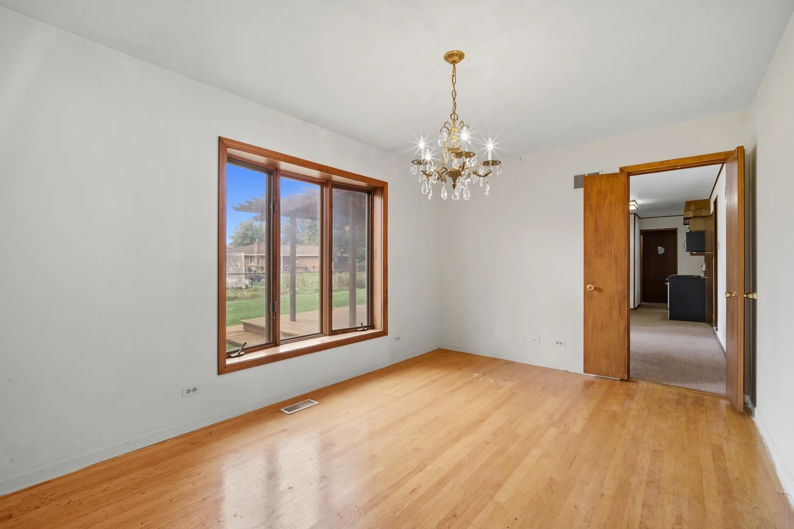 1811 E Maya Lane IL