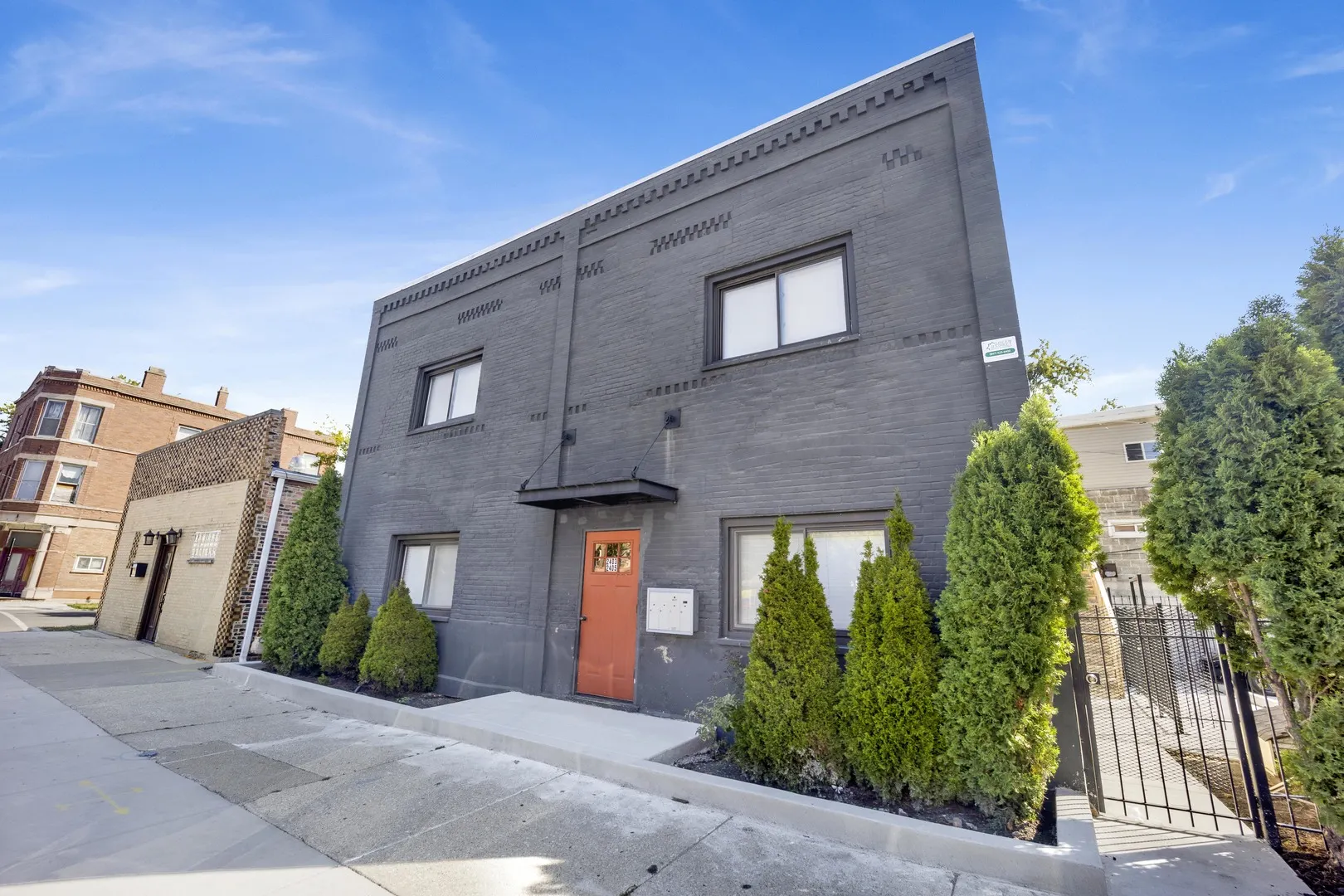 2405 S Leavitt Street 2S IL
