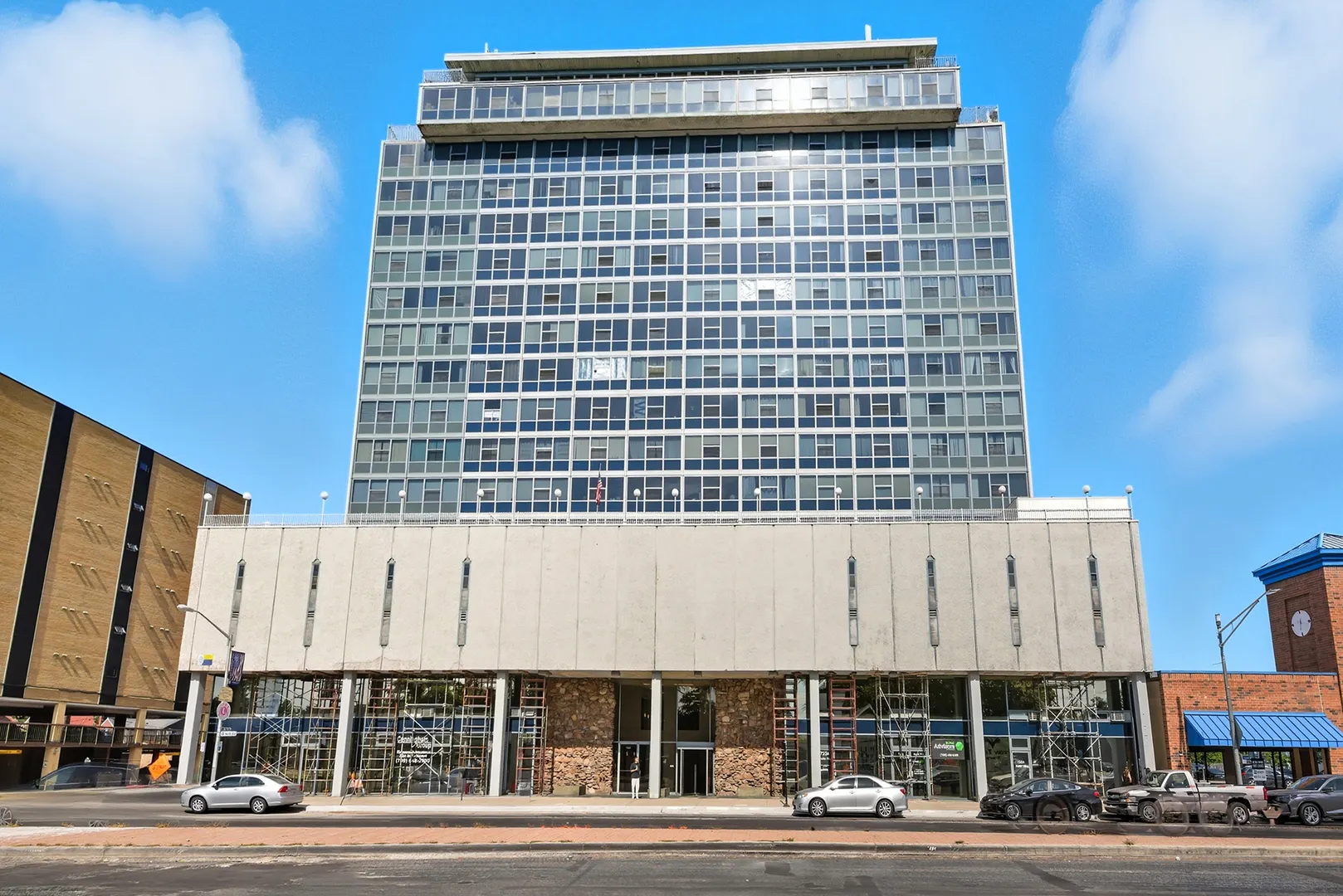 7234 W North Avenue 1701 IL