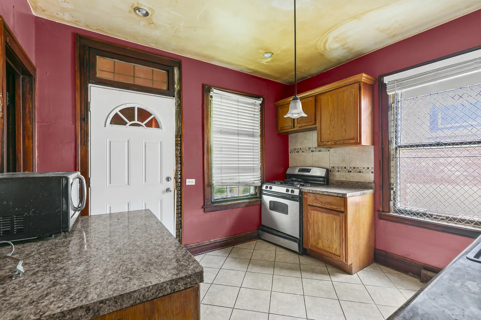 6837 S Michigan Avenue IL