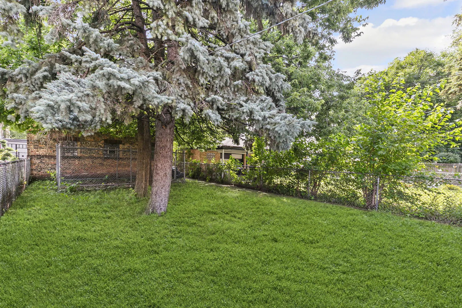6837 S Michigan Avenue IL