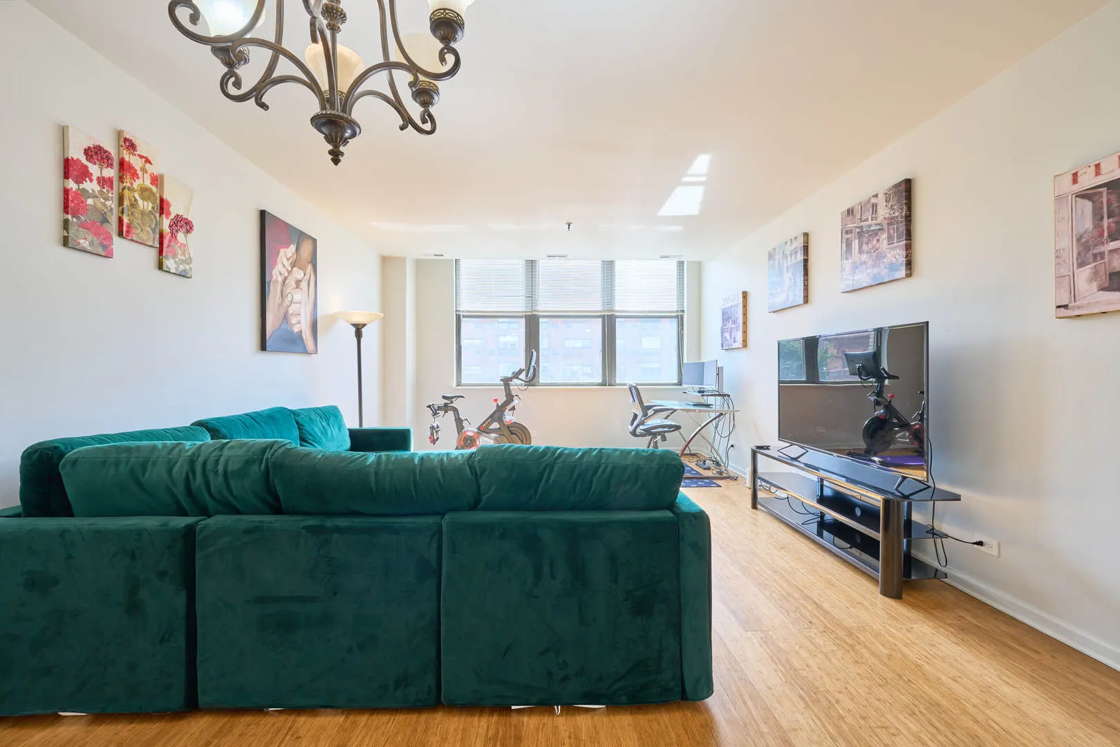 780 S Federal Street 310 IL