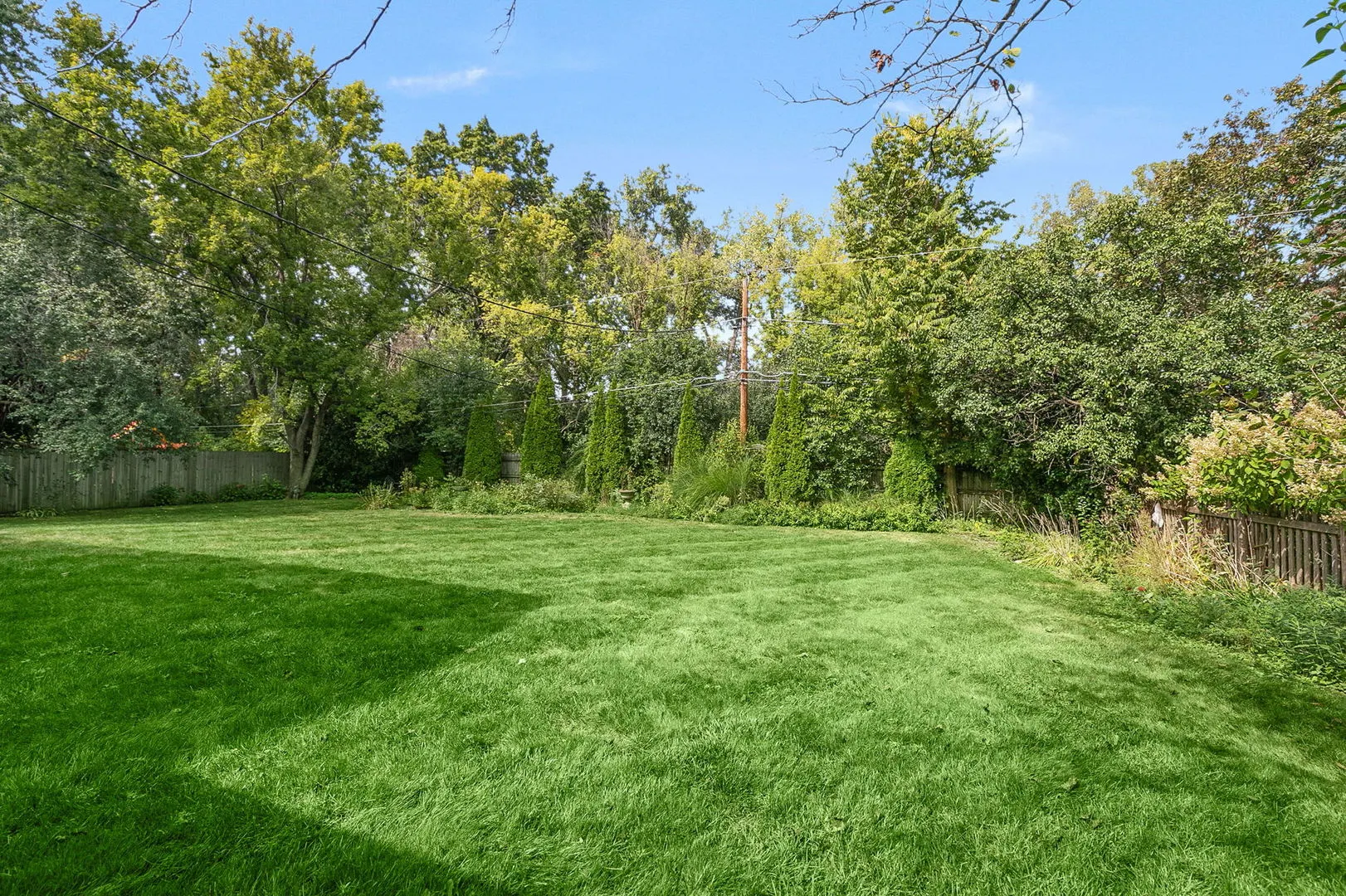 555 Basil Road IL