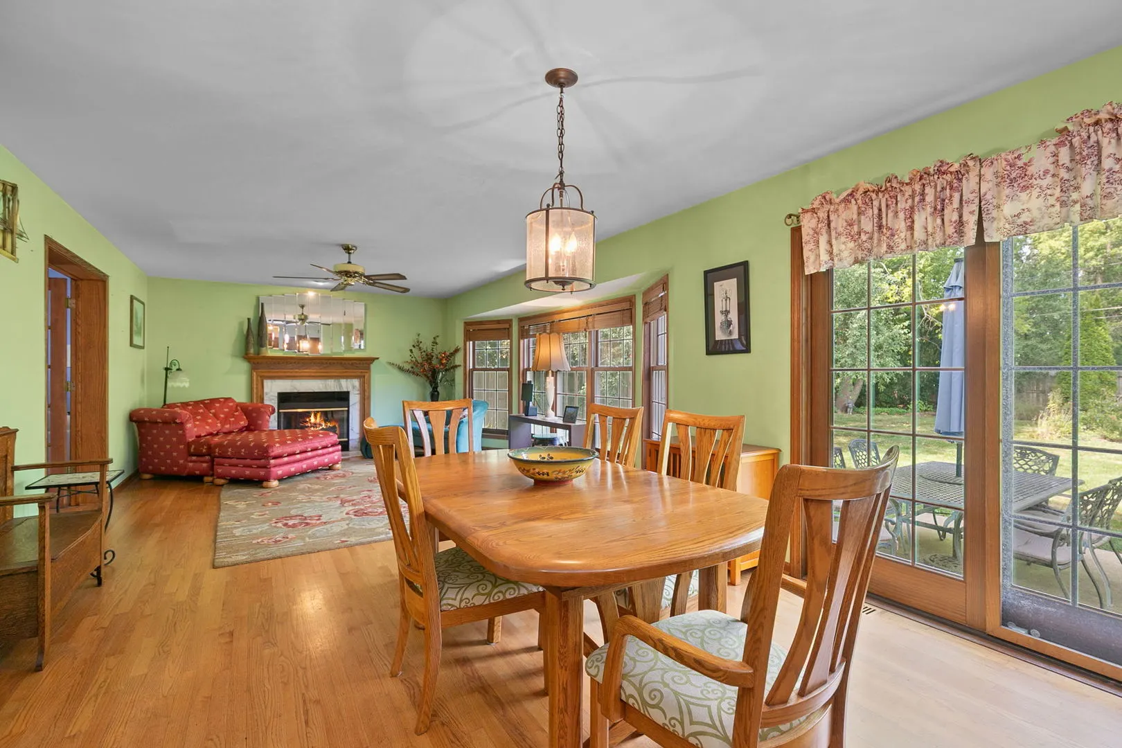 555 Basil Road IL