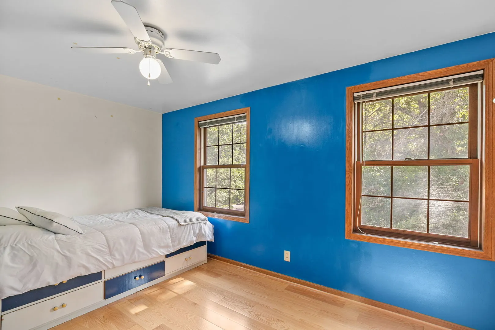 555 Basil Road IL
