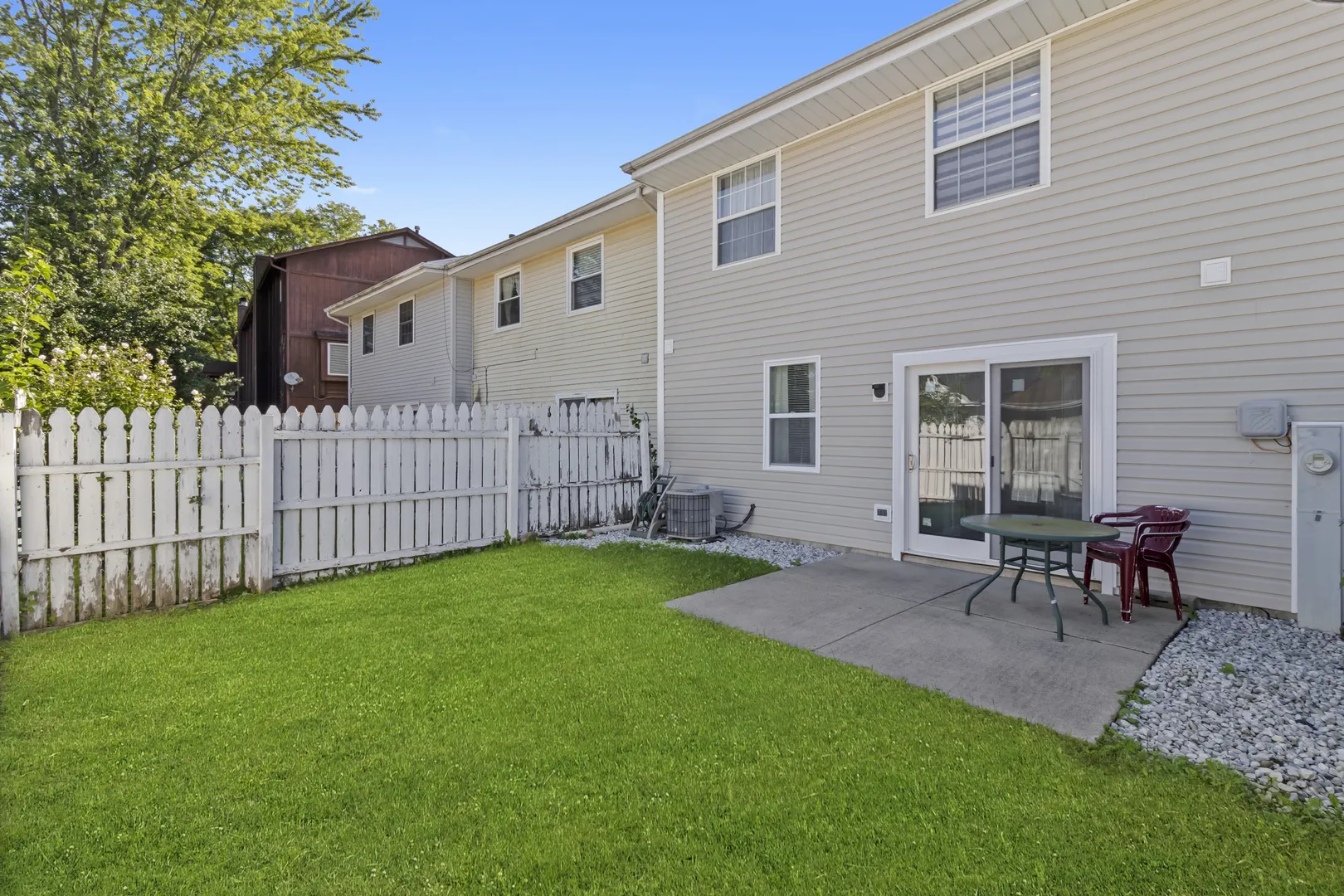 1114 RIVERWOOD Drive 1114 IL