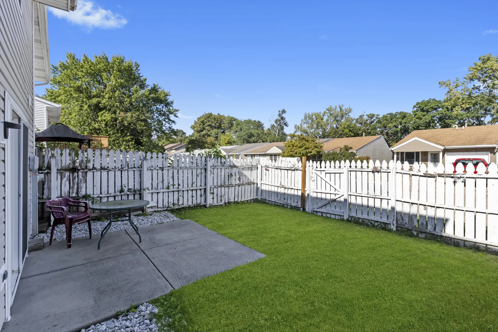 1114 RIVERWOOD Drive 1114 IL