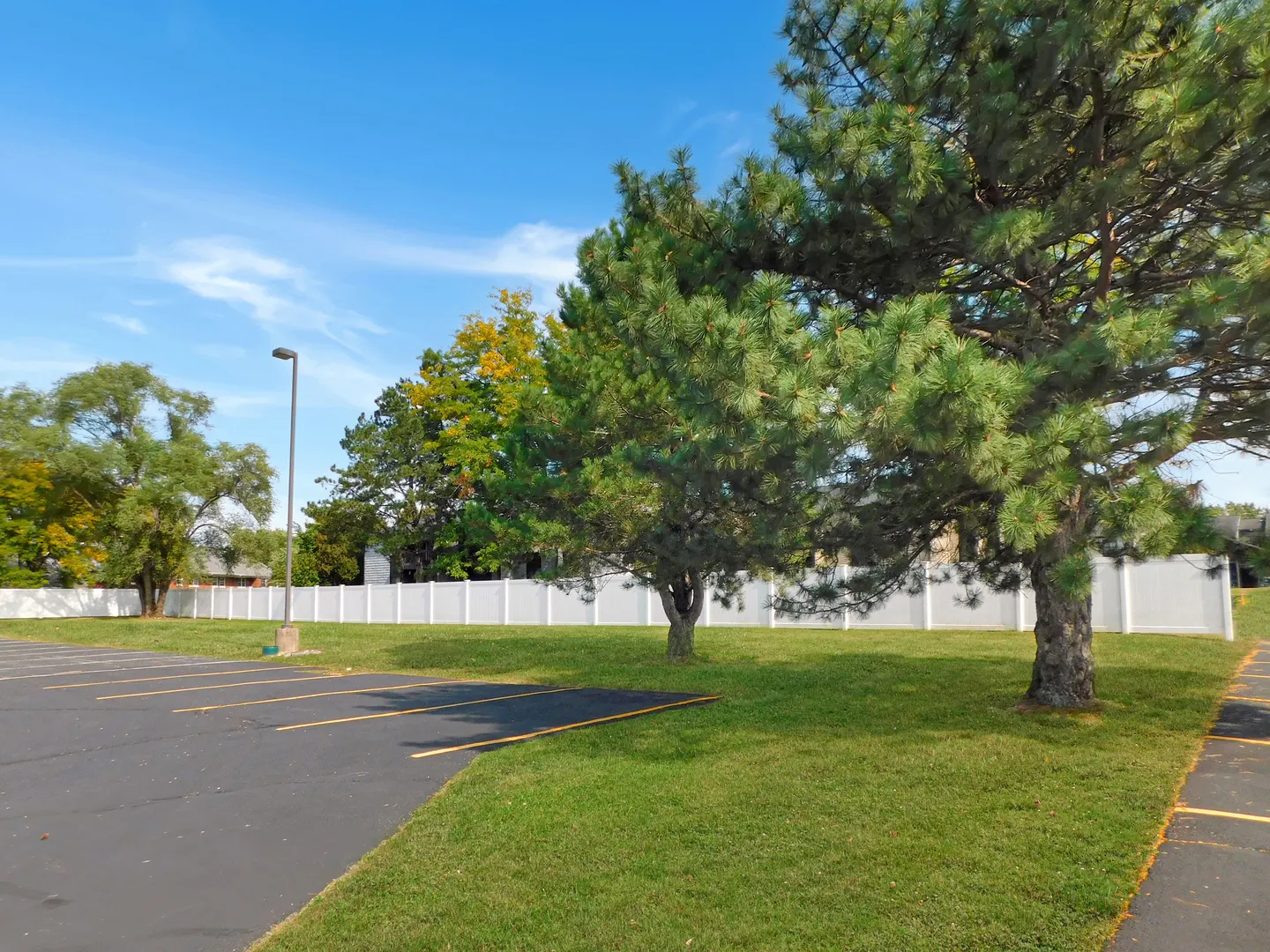 769 N Blackhawk Boulevard IL