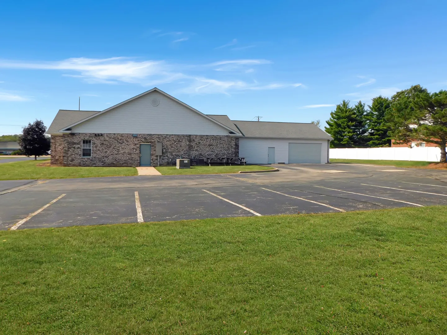 769 N Blackhawk Boulevard IL