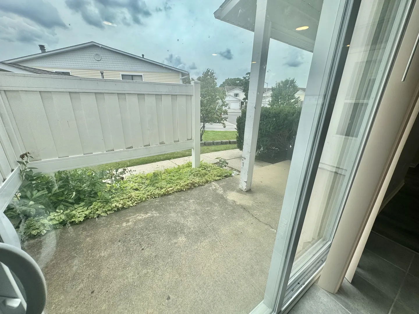 741 Edgelake Point 741 IL