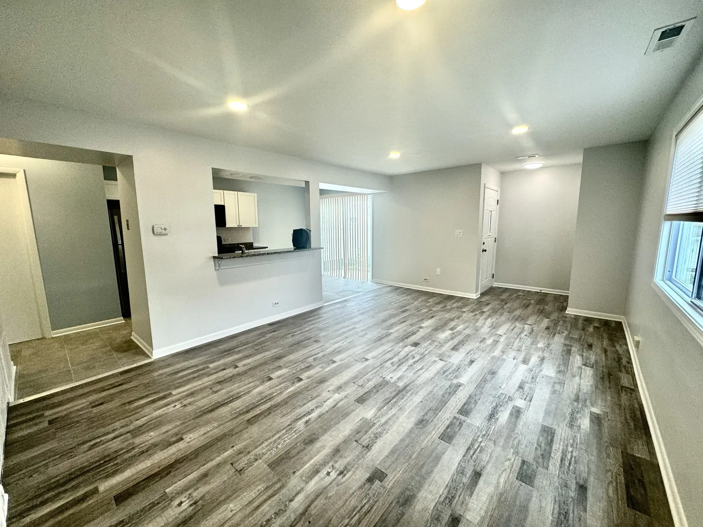 741 Edgelake Point 741 IL