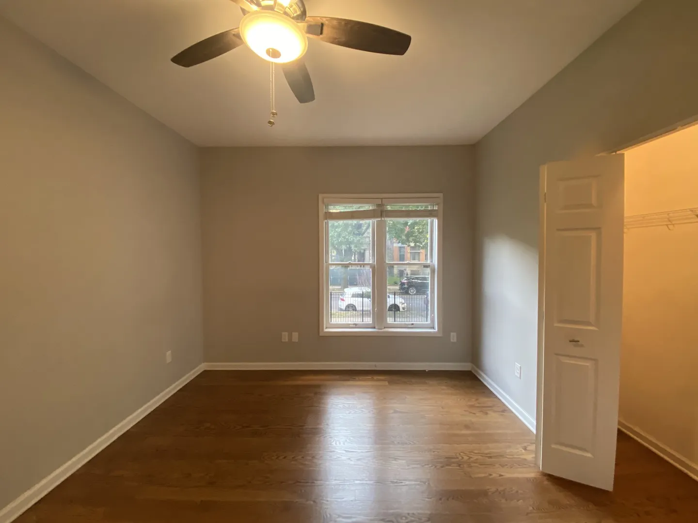 650 W Arlington Place 1W IL