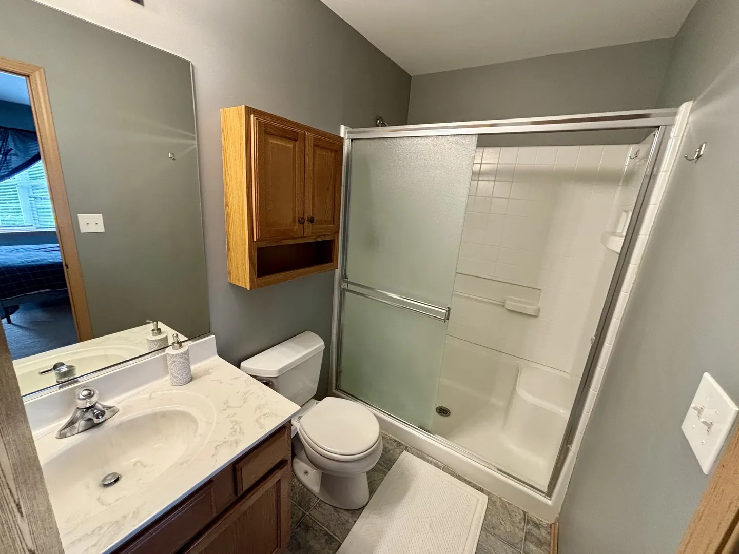 906 Clover Lane IL
