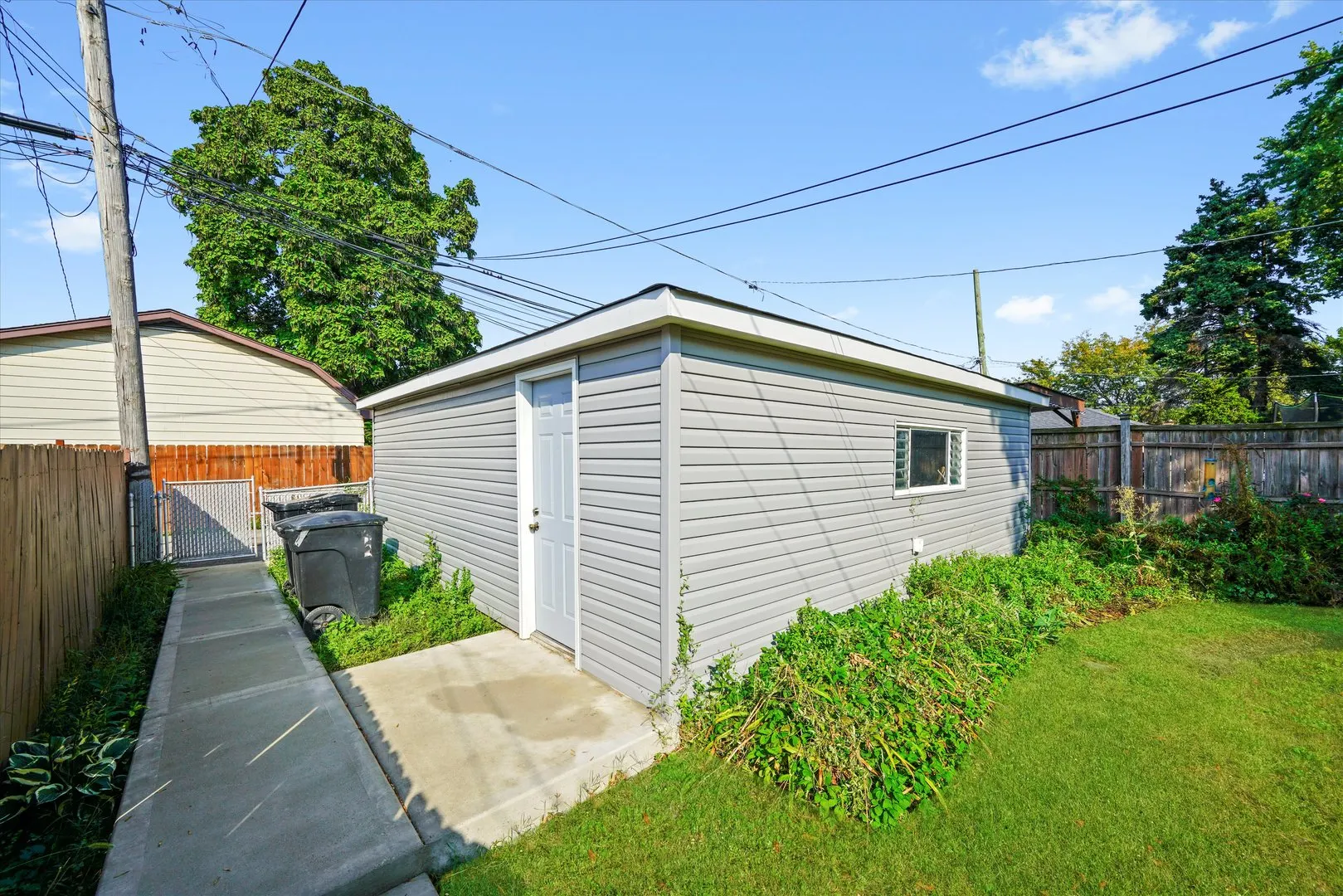 5910 S Kilbourn Avenue IL